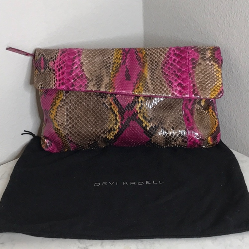 Devi Kroll clutch; used once